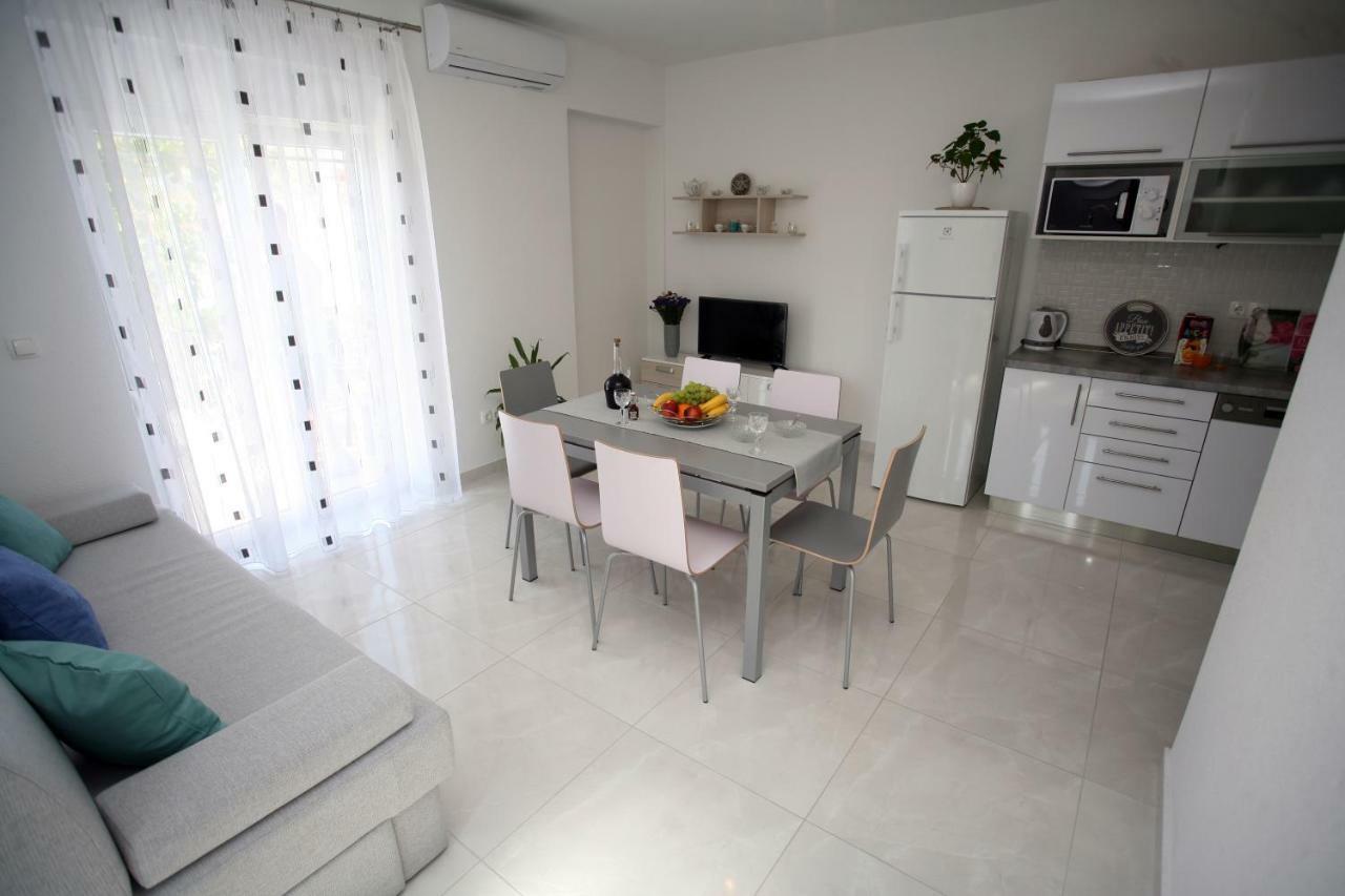 Apartman Fantasy Trogir Exteriör bild